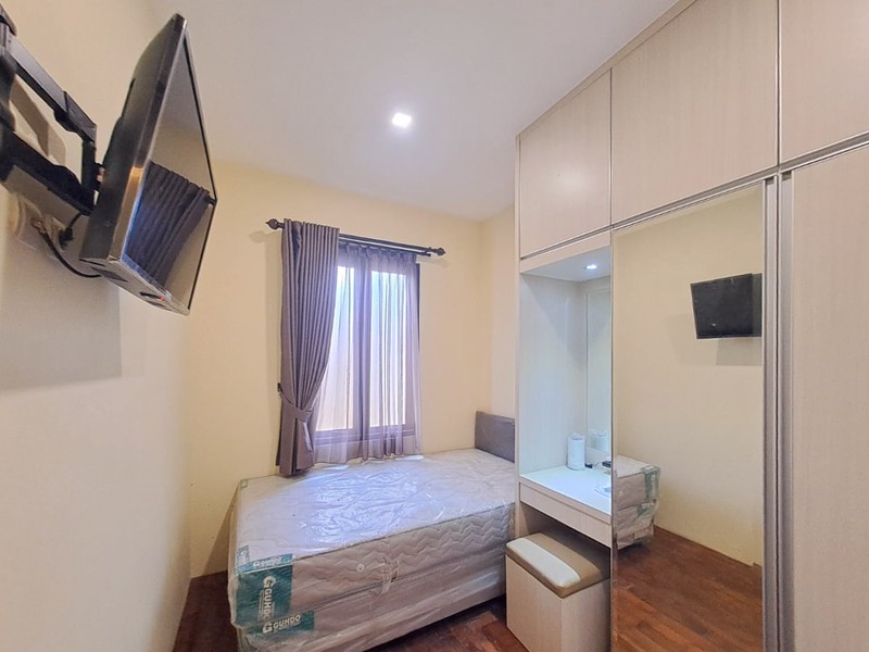 Rumah Town House di Kemang dekat Pondok Indah Cilandak Jagakarsa