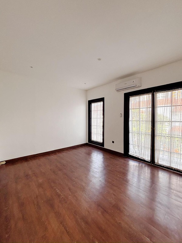 Rumah Modern Classic Siap Huni di Puri Cinere Harga Murah