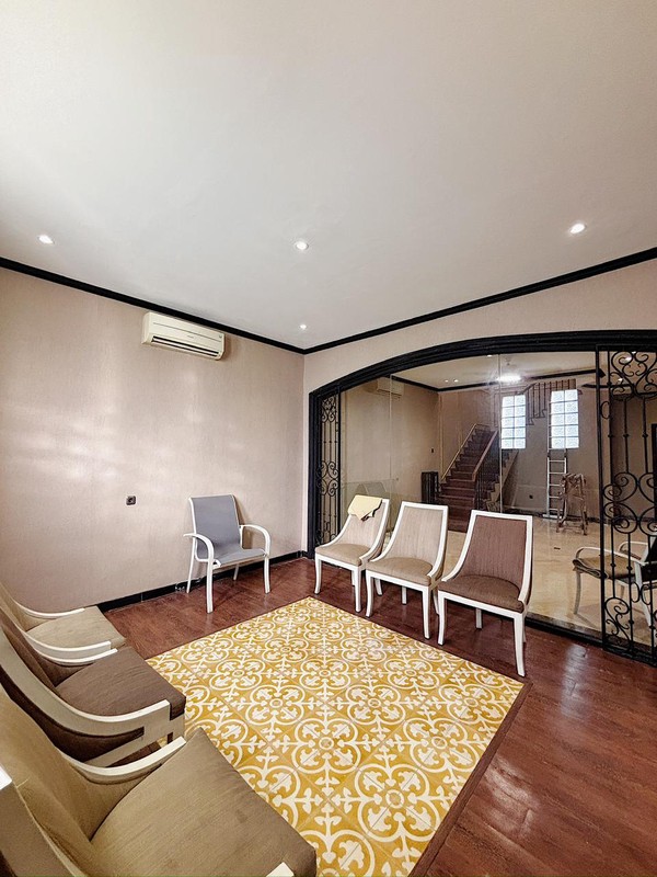 Rumah Modern Classic Siap Huni di Puri Cinere Harga Murah