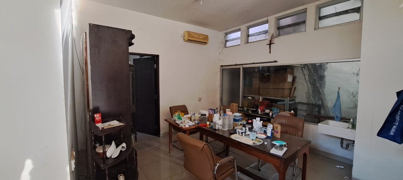 Dijual Rumah Taman Pegangsaan Indah, Kelapa Gading.