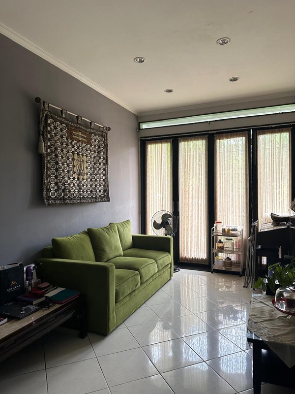 Rumah HOOK di Bintaro Jaya Cantik Semi Furnished Siap Huni 2 Lantai SHM