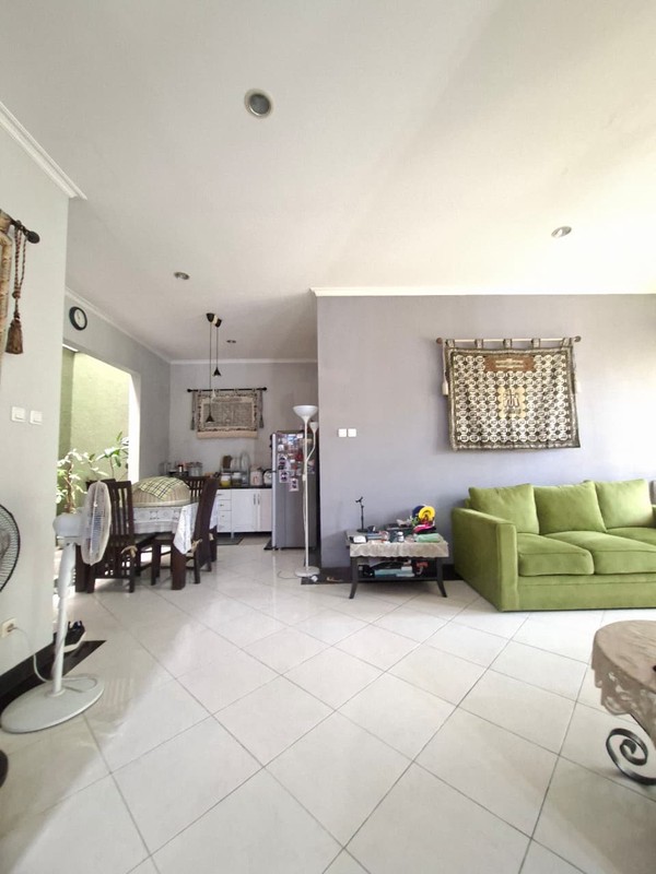 Rumah HOOK di Bintaro Jaya Cantik Semi Furnished Siap Huni 2 Lantai SHM