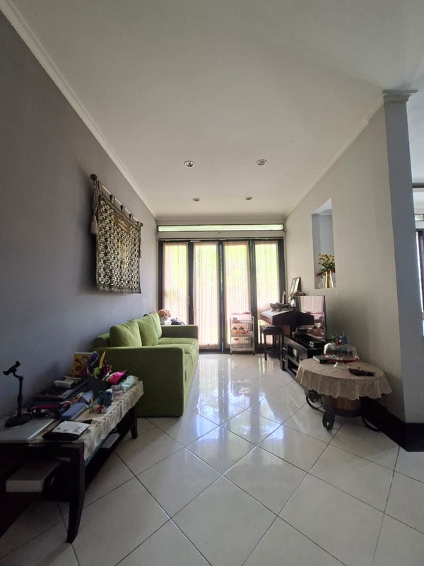 Rumah HOOK di Bintaro Jaya Cantik Semi Furnished Siap Huni 2 Lantai SHM