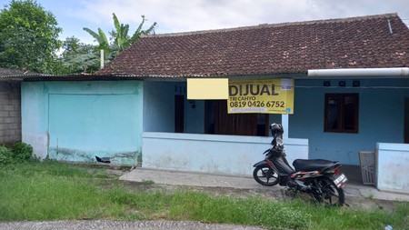 Rumah Tinggal Lingkungan Nyaman Lokasi - Berbah Sleman 