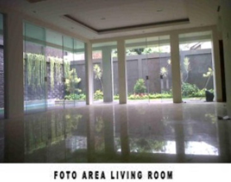 Dijual Luxury House di CIlandak Timur, Pasar Minggu, Jakarta Selatan