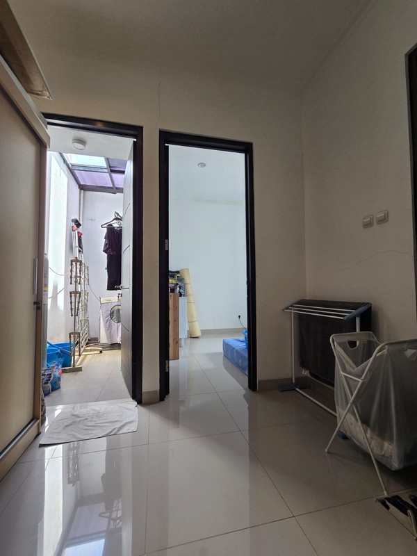 Rumah Siap Huni 2 Lantai di Ciputat Dekat Bintaro Jaya dengan Hunian Nyaman dan Asri