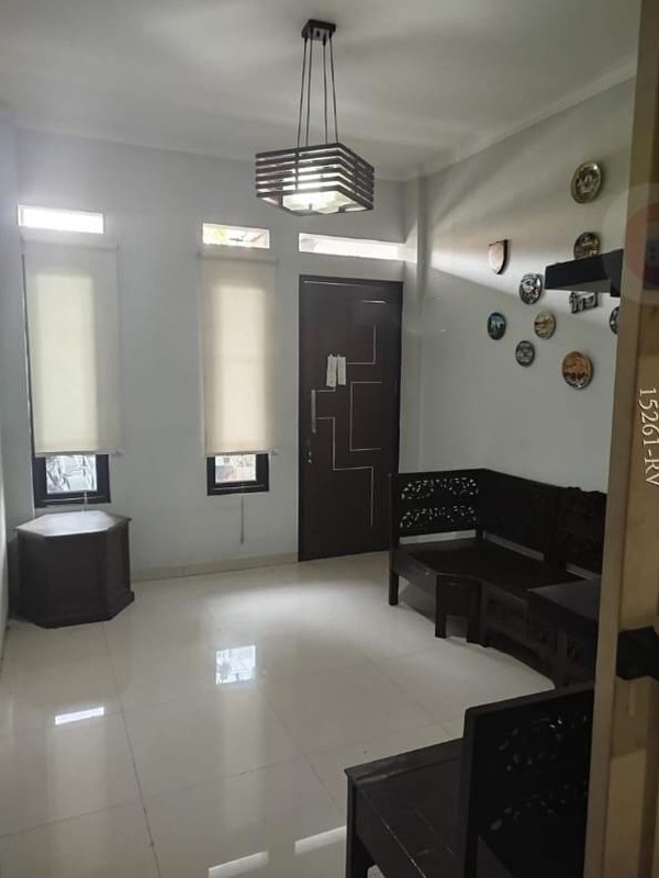 [DISEWA] RUMAH 2 LANTAI LOKASI SANGAT STRATEGIS DAN PREMIUM @GRAHA RAYA