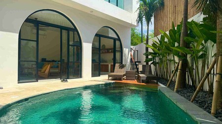 For Sale Modern 3-Bedroom Villa in Padonan, Canggu