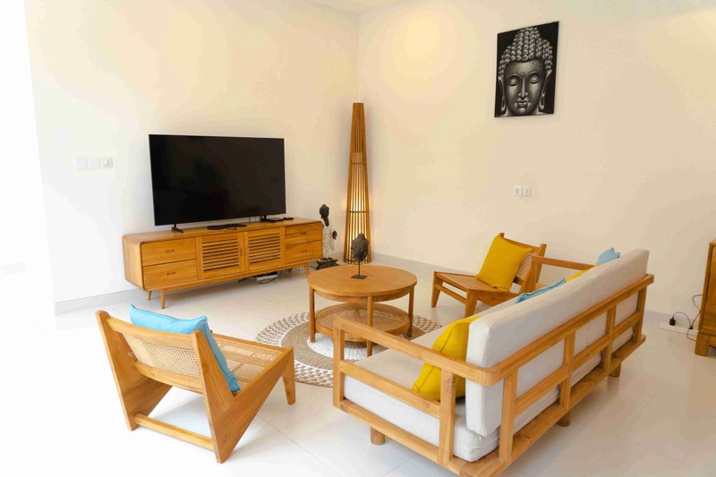 For Sale Modern 3-Bedroom Villa in Padonan, Canggu