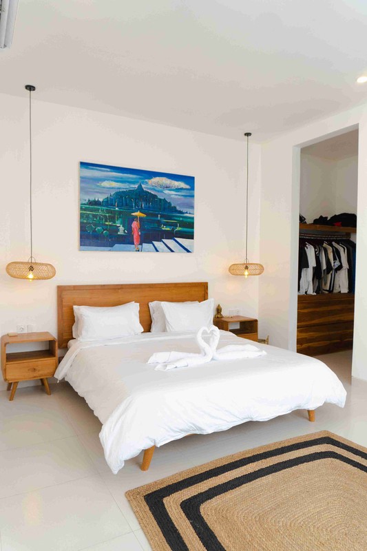 For Sale Modern 3-Bedroom Villa in Padonan, Canggu