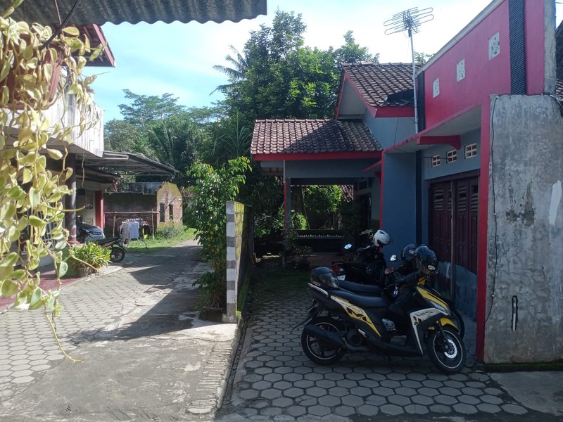 Rumah Luas 2 Lantai Dekat Candi Borobudur, Mertoyudan, Magelang