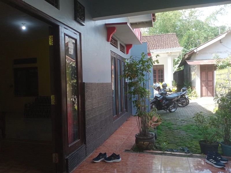 Rumah Luas 2 Lantai Dekat Candi Borobudur, Mertoyudan, Magelang