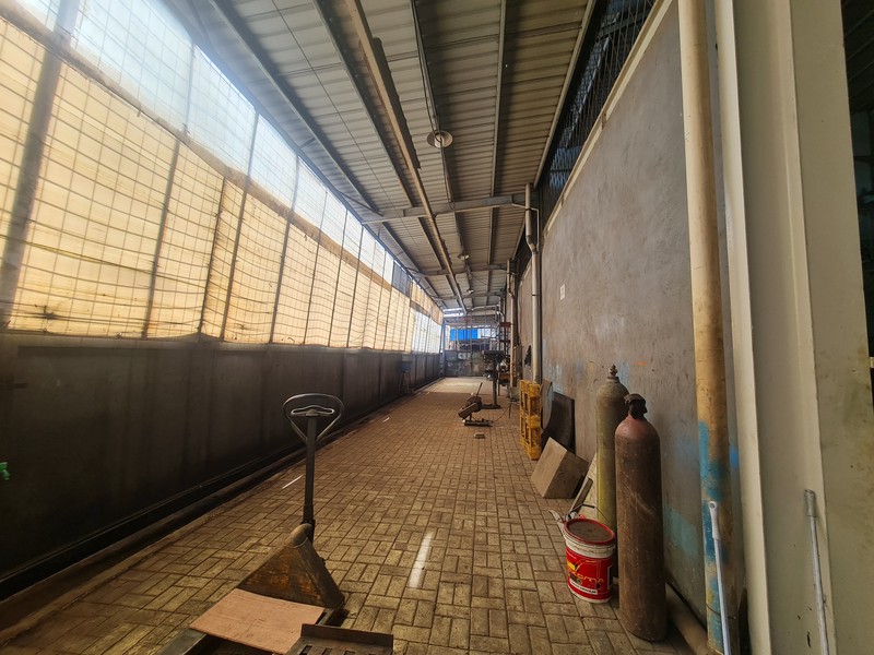 Gudang bagus standar industri di Cikarang Selatan dekat kawasan Delta Silikon, EJIP