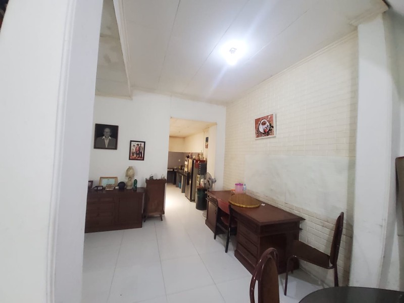 Rumah Asri dan Nyaman Lokasi Strategis di Cawang,Baru, Cawang, Jakarta Timur