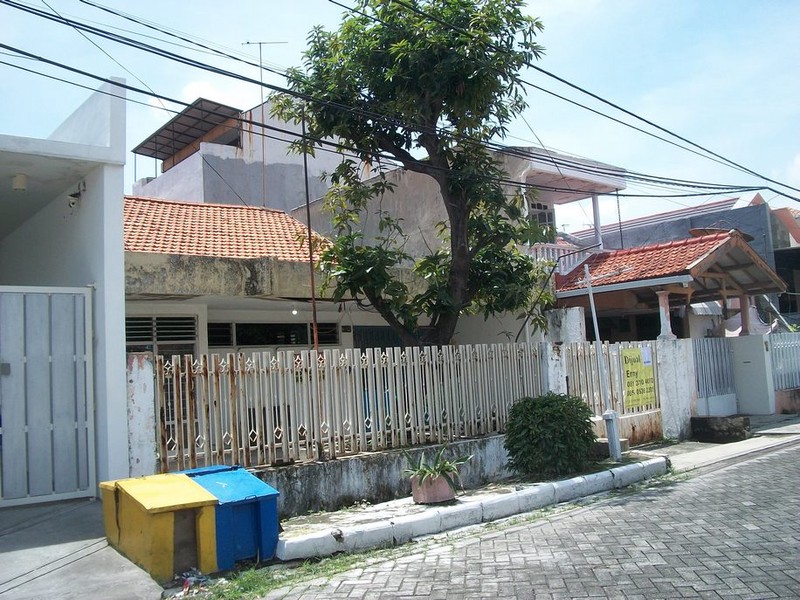 Rumah Hitung Tanah !!! di Rungkut Mejoyo Selatan Surabaya Timur, Luas 10 x 20 m2, SHM, Hadap Utara