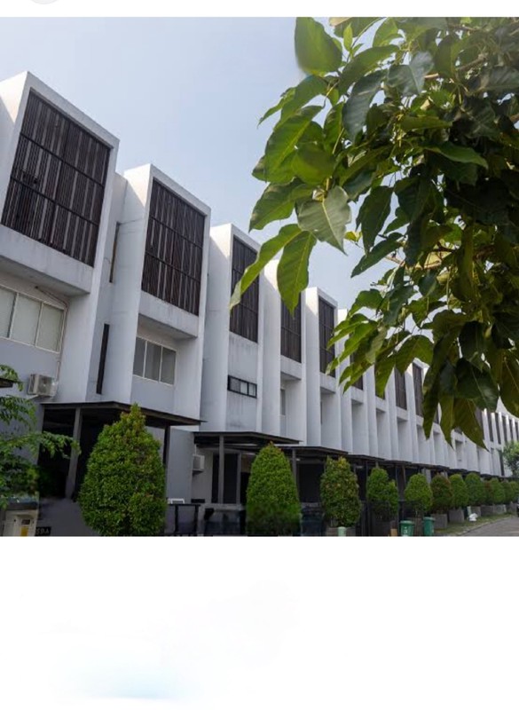 Disewakan Ruko Graha Natura Soho - Modern 3 Lantai Surabaya Barat Dekat Gwalk Citraland, Sma Margie, Sekolah Cambridge, Pakuwon Mall, Ptc, Supermall