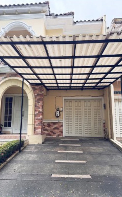 Rumah Hoek America style Monte Carlo BSD city