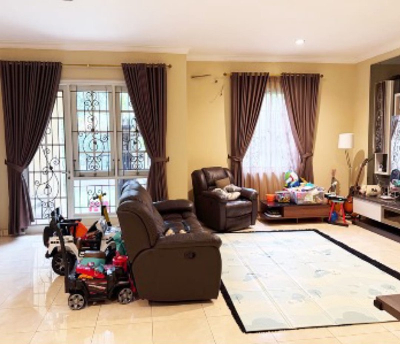 Rumah Hoek America style Monte Carlo BSD city