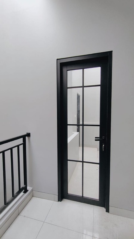 Rumah baru siap huni di Griya Loka BSD