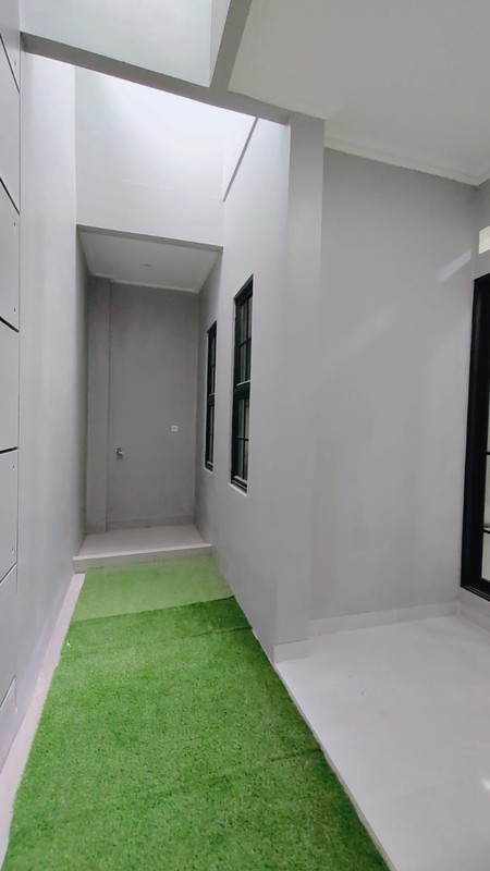 Rumah baru siap huni di Griya Loka BSD