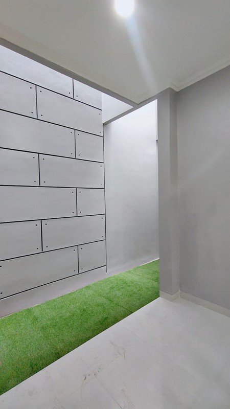 Rumah baru siap huni di Griya Loka BSD