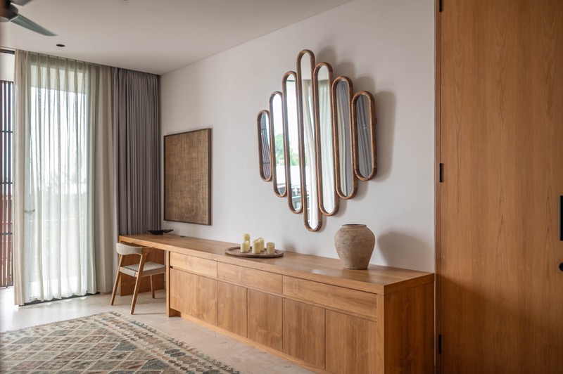  Leasehold - Luxurious Modern Tropical Family Villa in Babakan, Canggu, Bali