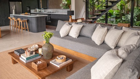  Leasehold - Luxurious Modern Tropical Family Villa in Babakan, Canggu, Bali