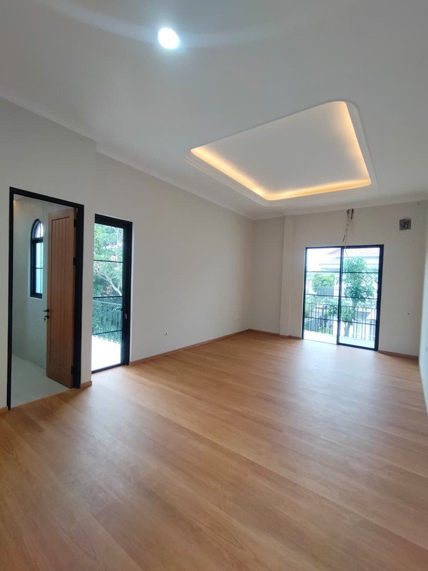 BRAND NEW HOUSE at KENCANALOKA BSD 