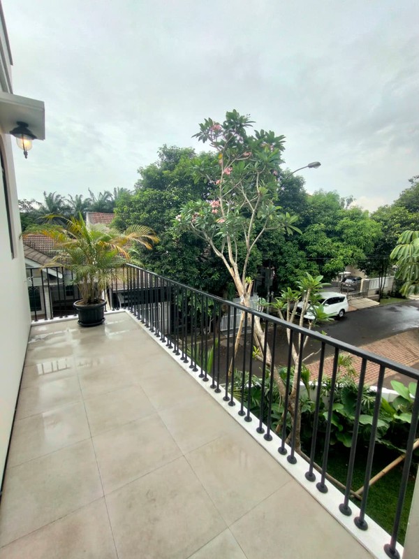 BRAND NEW HOUSE at KENCANALOKA BSD 