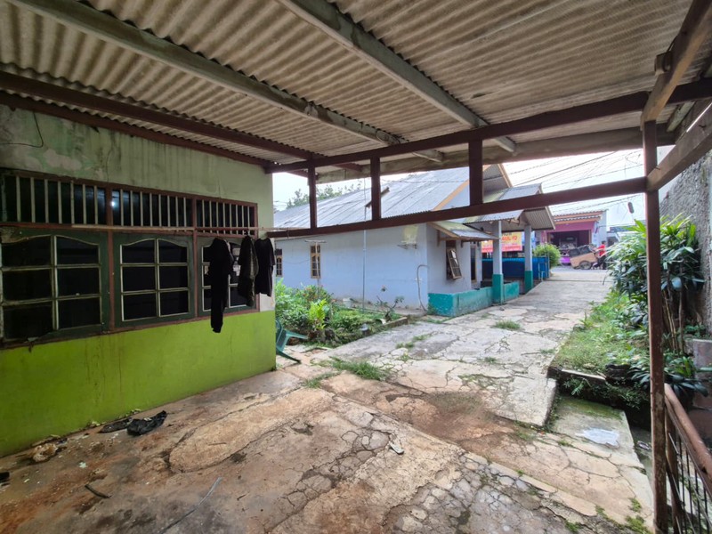 DIJUAL CEPAT TANAH DENGAN 2 BANGUNAN Jl. Srengseng Sawah