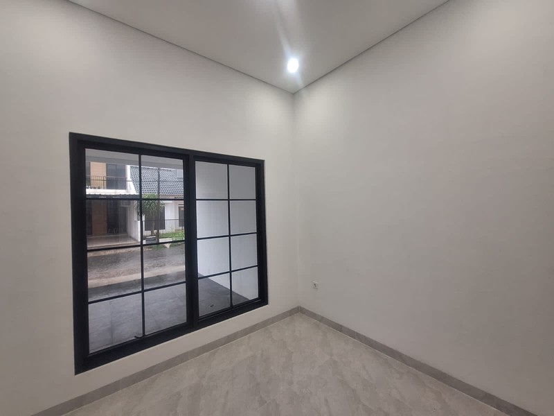 BRAND NEW PREMIUM!! Rumah Cantik Semi Furnished 2 Lantai Siap Huni dan Hunian Nyaman @Graha Raya