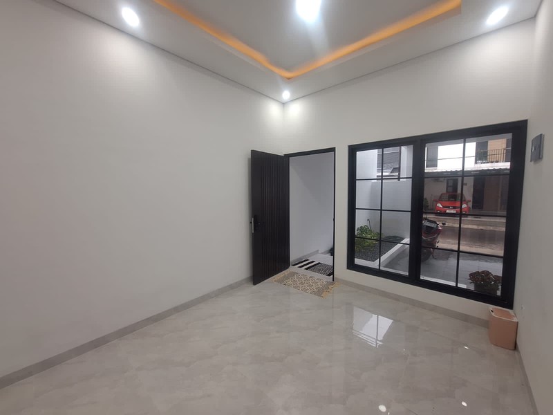 BRAND NEW PREMIUM!! Rumah Cantik Semi Furnished 2 Lantai Siap Huni dan Hunian Nyaman @Graha Raya