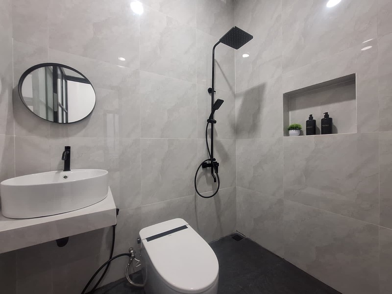 BRAND NEW PREMIUM!! Rumah Cantik Semi Furnished 2 Lantai Siap Huni dan Hunian Nyaman @Graha Raya