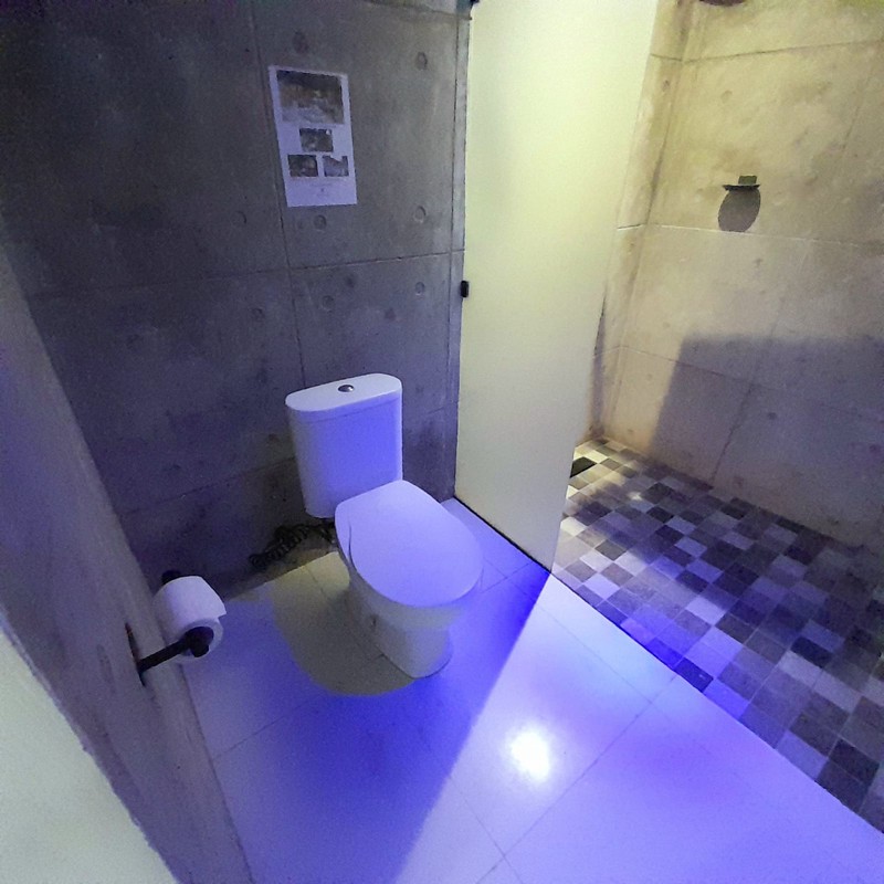 Disewakan Villa Grand Blue 4 Kamar Tidur Mewah dengan 2 Kolam Renang di Seminyak, Kuta, Bali.