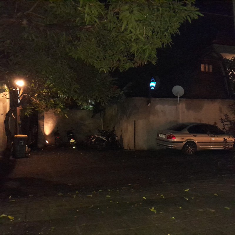 Disewakan Villa Grand Blue 4 Kamar Tidur Mewah dengan 2 Kolam Renang di Seminyak, Kuta, Bali.