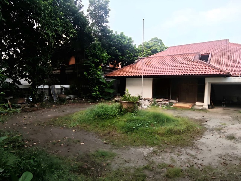 Dijual Rumah Terawat Lokasi Strategis Di Jl. Metro Pondok Pindah, Jakarta Selatan