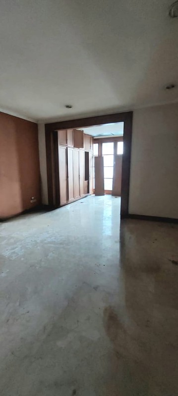 Dijual Rumah Terawat Lokasi Strategis Di Jl. Metro Pondok Pindah, Jakarta Selatan