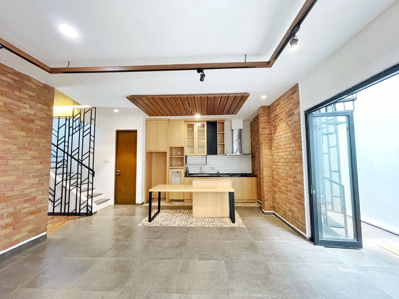 Rumah Bagus Siap Huni di Discovery Fiore Bintaro Jaya Sektor 9