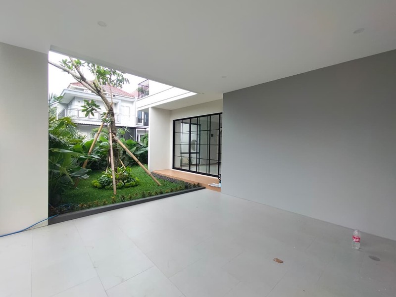 BRAND NEW HOUSE at KENCANALOKA BSD 