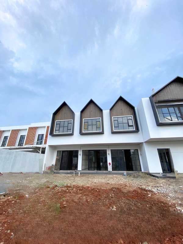 Ruko Brand New 2 Lantai - Dekat Tol Cimanggis, Lokasi Super Strategis