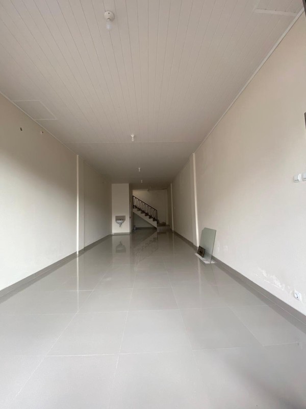 Ruko Brand New 2 Lantai - Dekat Tol Cimanggis, Lokasi Super Strategis