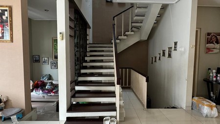 Rumah 3 Lantai di Pasar Minggu Jakarta Barat SHM Siap Huni KT 4 KM 4 Surat SHM