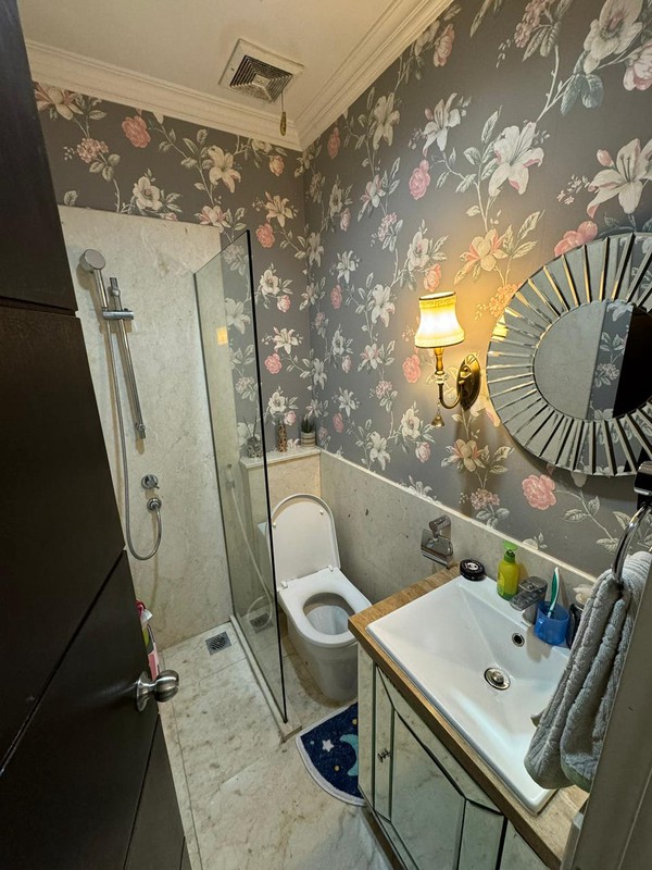 Rumah 3 Lantai di Pasar Minggu Jakarta Barat SHM Siap Huni KT 4 KM 4 Surat SHM