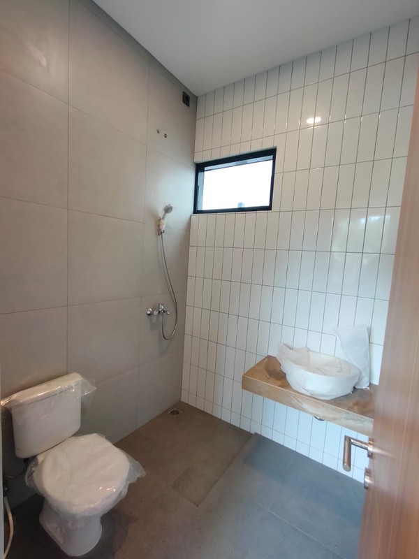 Rumah BRAND NEW di THE GREEN BSD City, Dekat Tol dan Stasiun