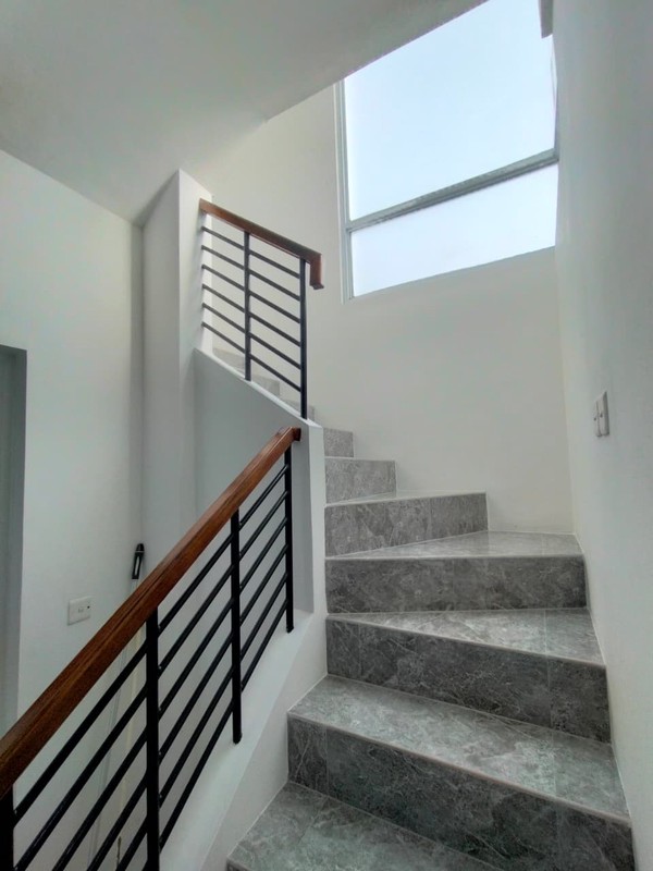 Rumah renovasi rapih di THE ICON COSMO, dekat AEON Mall BSD