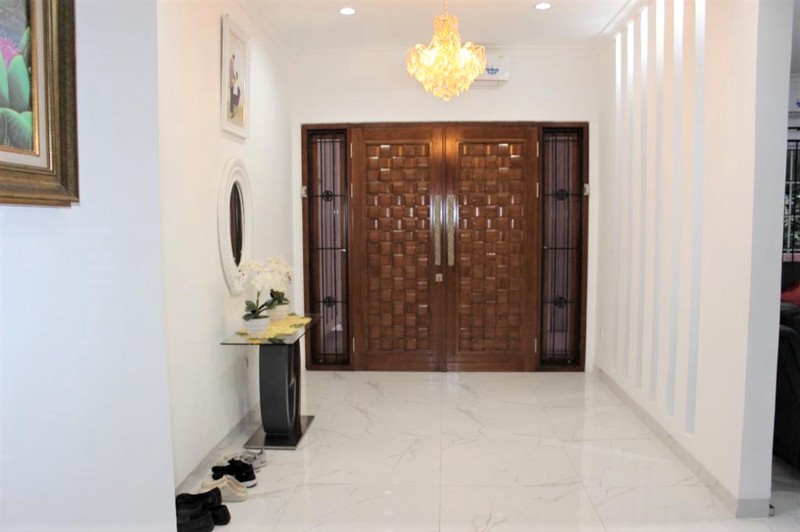 Dijual Rumah Mewah Lokasi Exclusive di Kebayoran Residence Bintaro