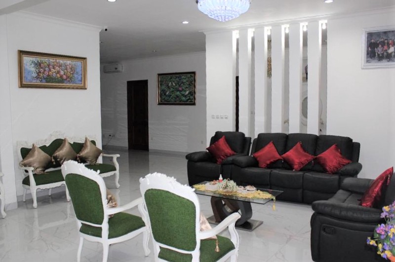 Dijual Rumah Mewah Lokasi Exclusive di Kebayoran Residence Bintaro