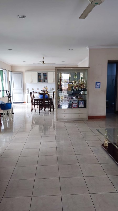 Rumah Usaha Gandaria