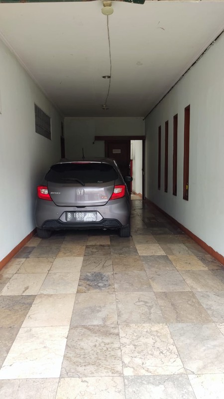 Rumah Usaha Gandaria