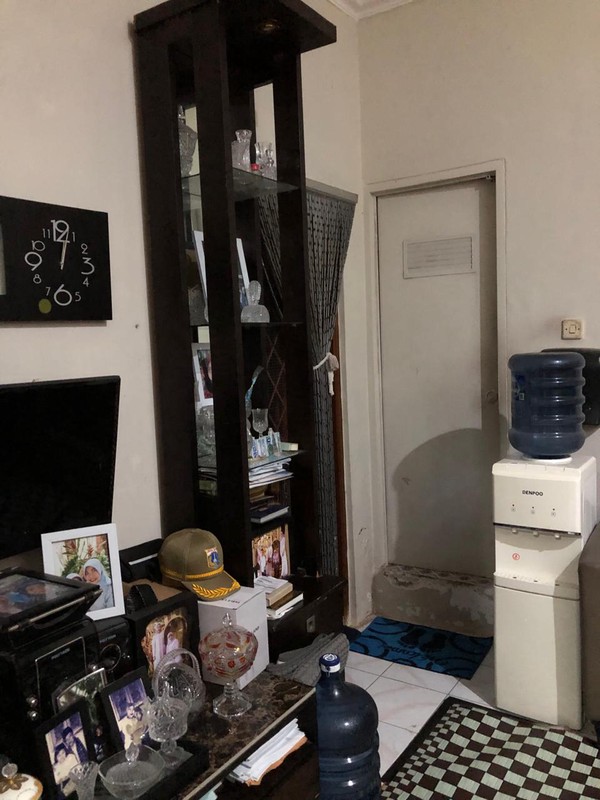 Rumah Kos Kosan Nyaman 9 Pintu di Kebayoran Lama, Jakarta Selatan